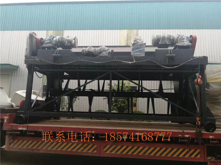 有机肥液压槽式翻堆机结构