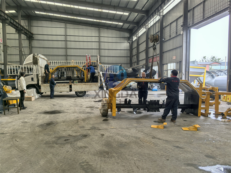 有机肥翻抛设备牵引式翻抛机发货现场